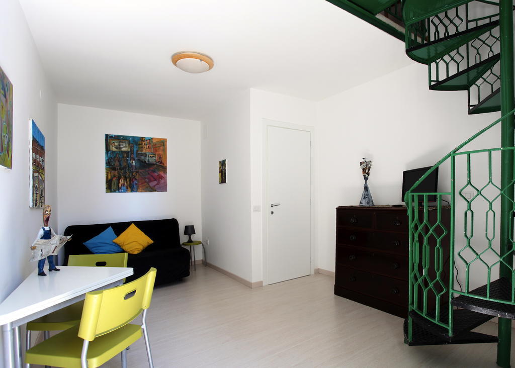 Dormidame Bed and Breakfast Nápoles Habitación foto